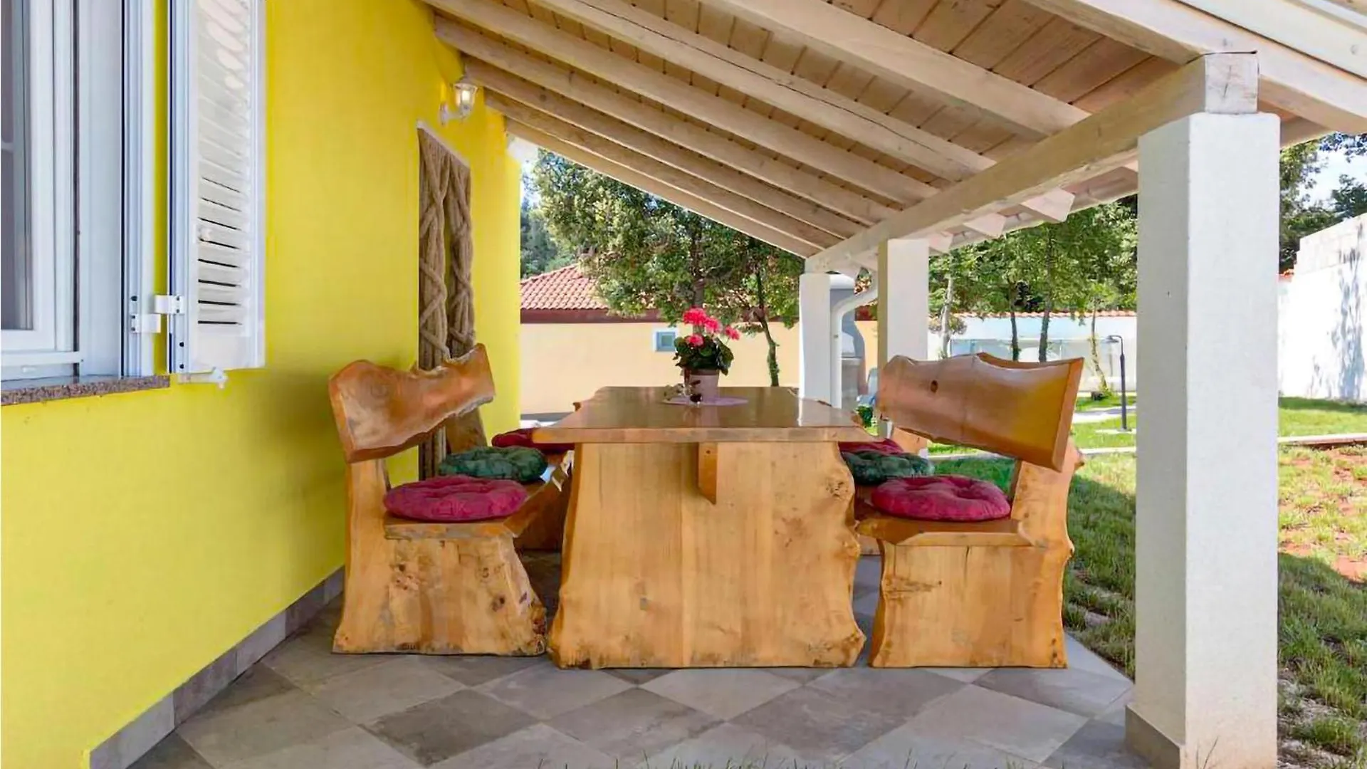 Awesome Home In Pavicini With Sauna Holiday home